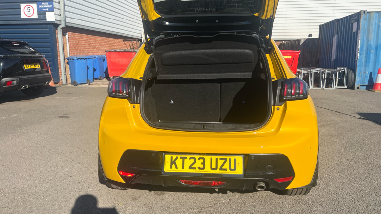 Peugeot 208 1.2 PureTech 100 GT 5dr EAT8 Petrol Hatchback